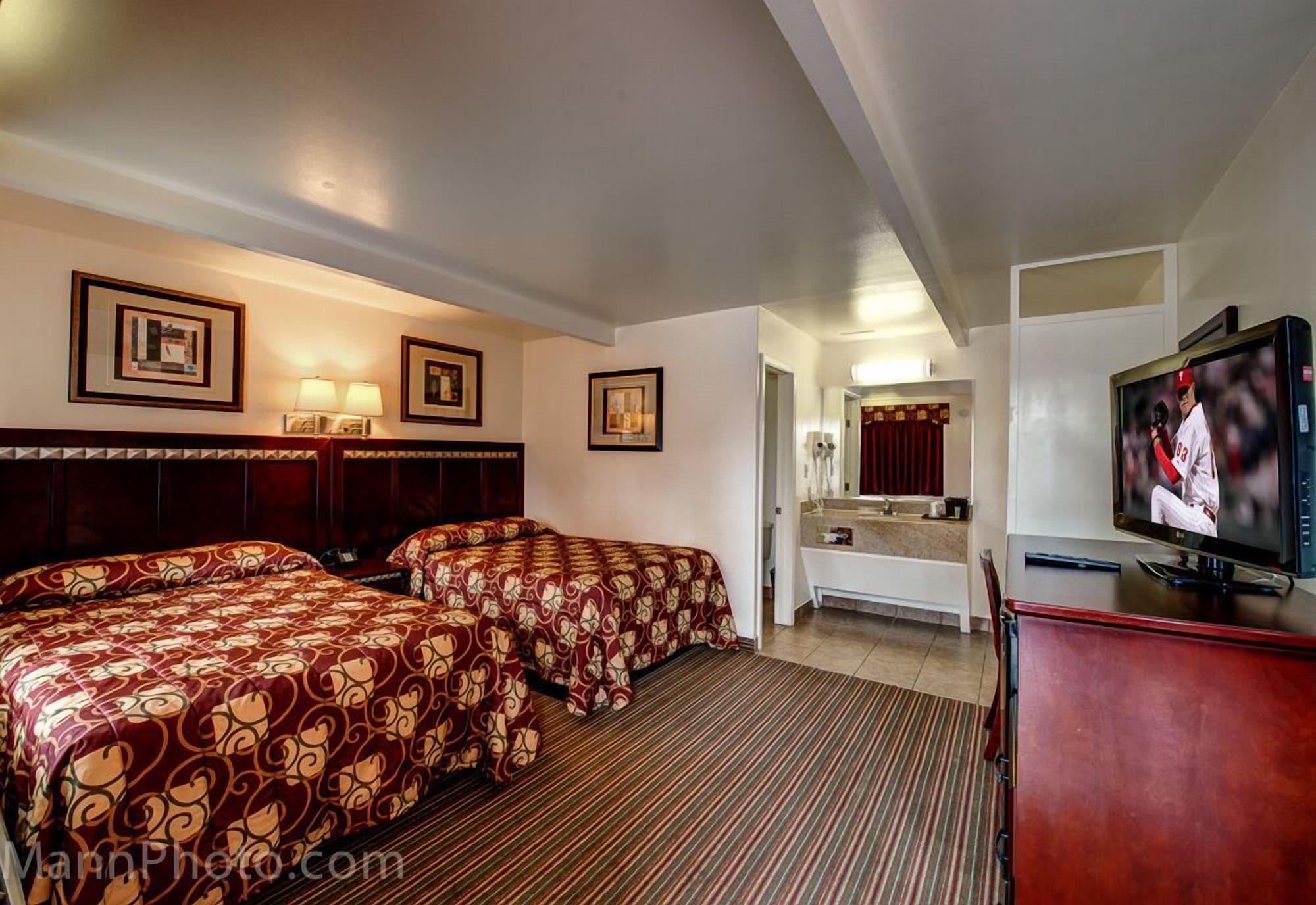 Whispering Palms Inn 德尔里奥 外观 照片